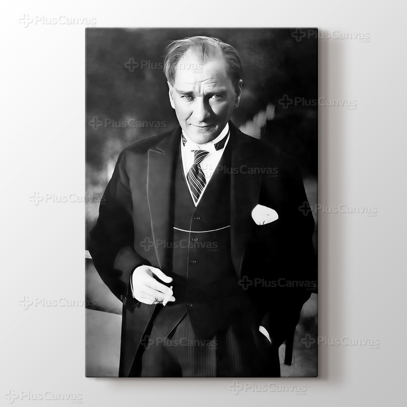 Atatürk görseli.