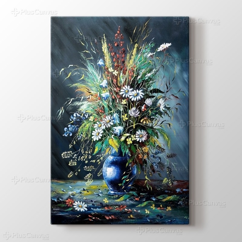 Beautiful Flowers in a Vase görseli.
